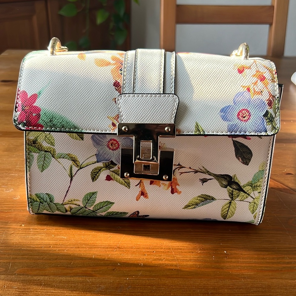 APT9 Floral Crossbody Bag